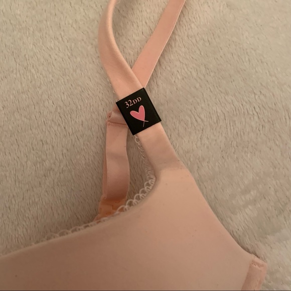 NWT Body by Victoria Secret Push-Up Plunge Bra 32DD - Picture 9 of 11